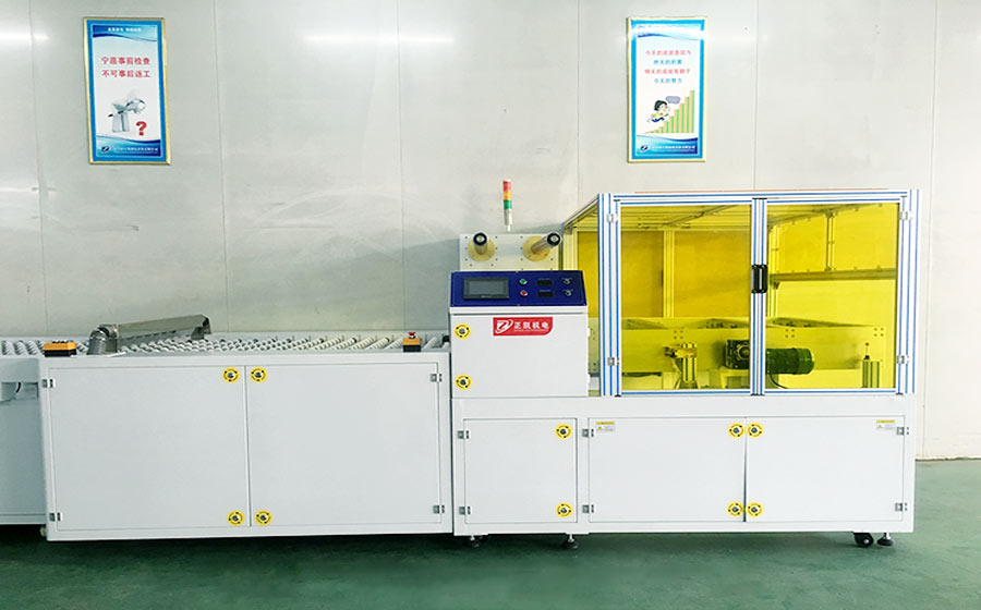 单面覆膜裁切机